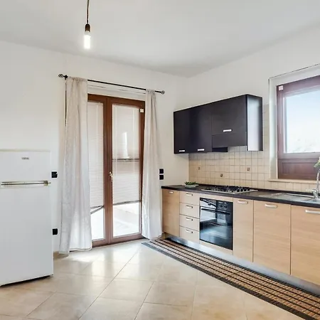 2 Bedrooms At Bovalino 300 M Away From The Beach With Shared Pool Furnished Balcony And Wifi * בובאלינו מרינה