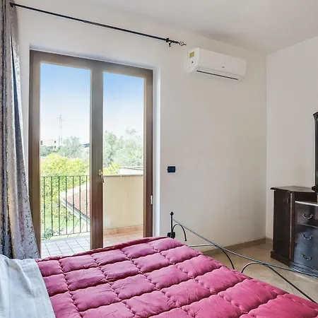 דירה 2 Bedrooms At Bovalino 300 M Away From The Beach With Shared Pool Furnished Balcony And Wifi *